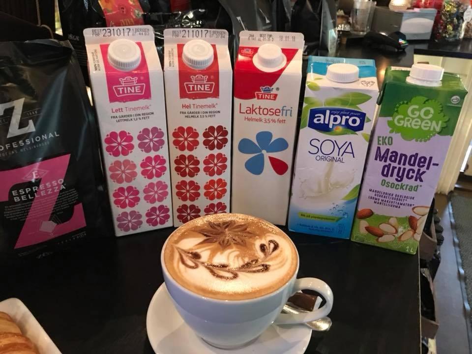 Stryn Kaffebar & Vertshus Zewnętrze zdjęcie